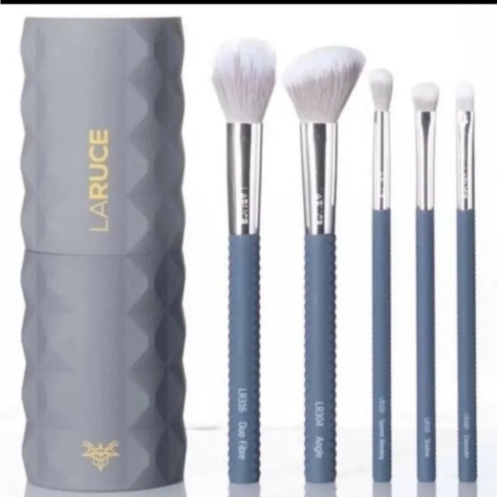 Laruce Beauty Christine 5 PC Makeup Cosmetic Brush Set and Hard Case Gray NEW